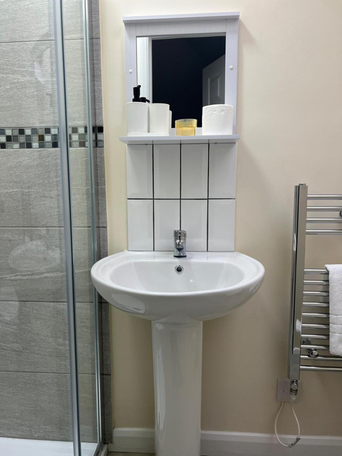 Modern Apartment Free Off Road Parking King Bed Suite 9 Nottingham Extérieur photo